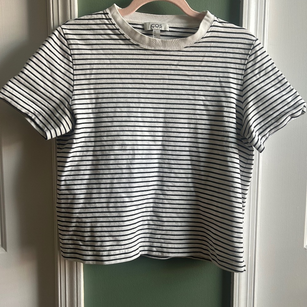 COS boxy clean cut stripe tee size M